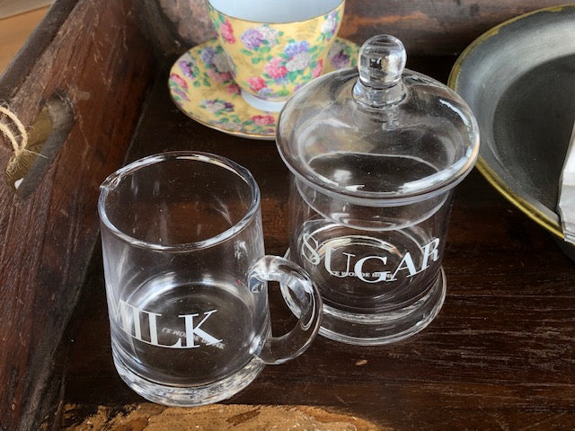 Milk and sugar set